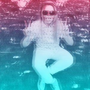 Meet your Posher, Kendra